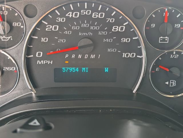 Used 2016 Chevrolet Express 3500 LT w/ LT Preferred Equipment Group RWD image 12