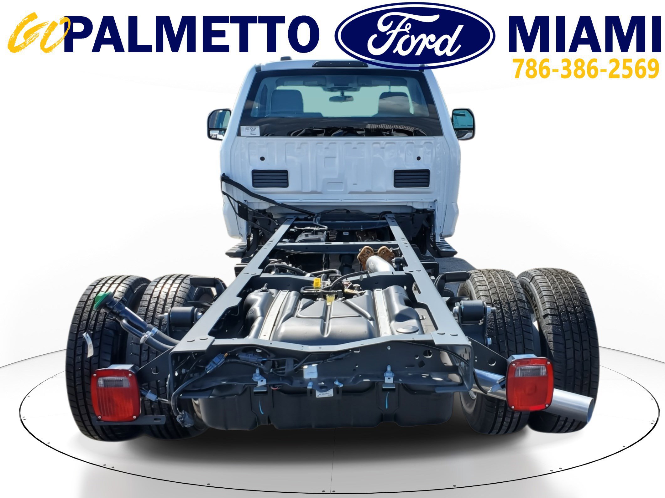 New 2024 Ford F350 XL image 5