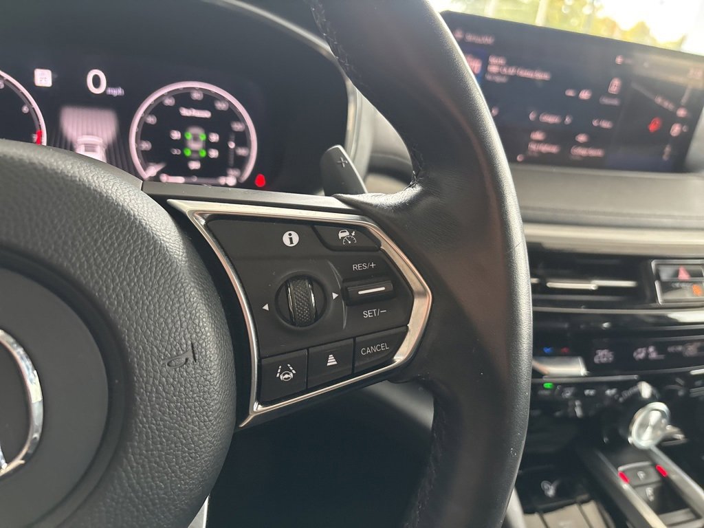 Used 2024 Acura MDX SH-AWD w/ Technology Package image 16
