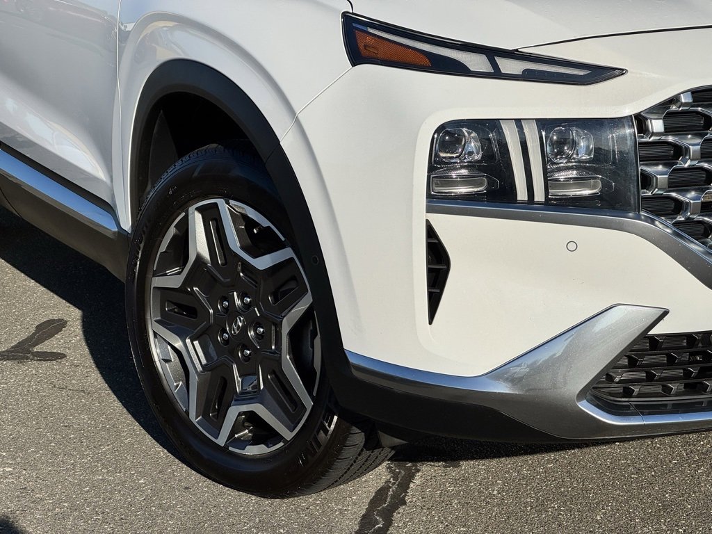 Used 2023 Hyundai Santa Fe Limited image 40