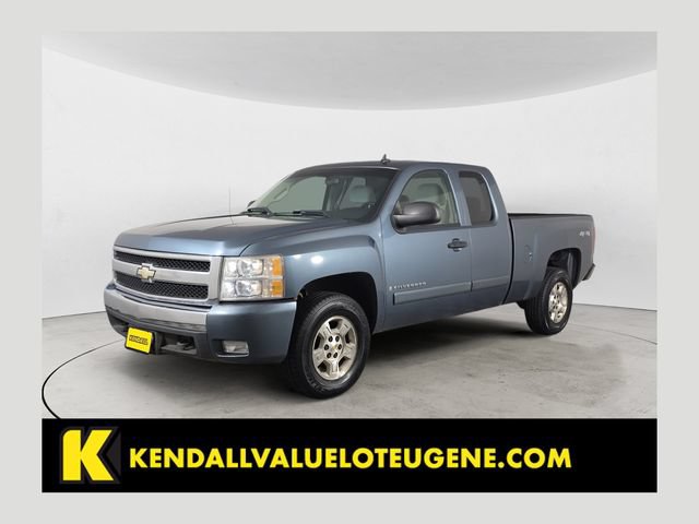 Used 2007 Chevrolet Silverado 1500 LT AWD/4WD image 1