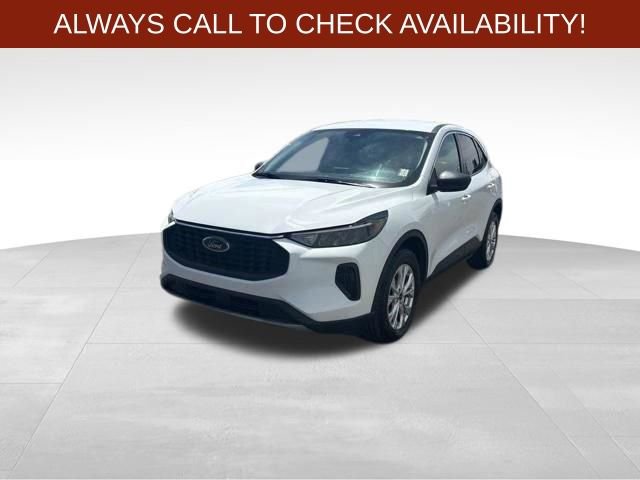 Used 2023 Ford Escape Active w/ Tech Pack #1 AWD/4WD image 3