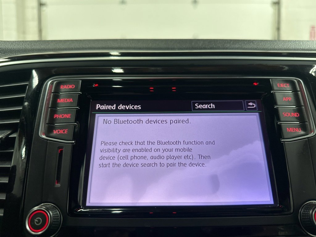 Used 2019 Volkswagen Beetle 2.0T SE image 27