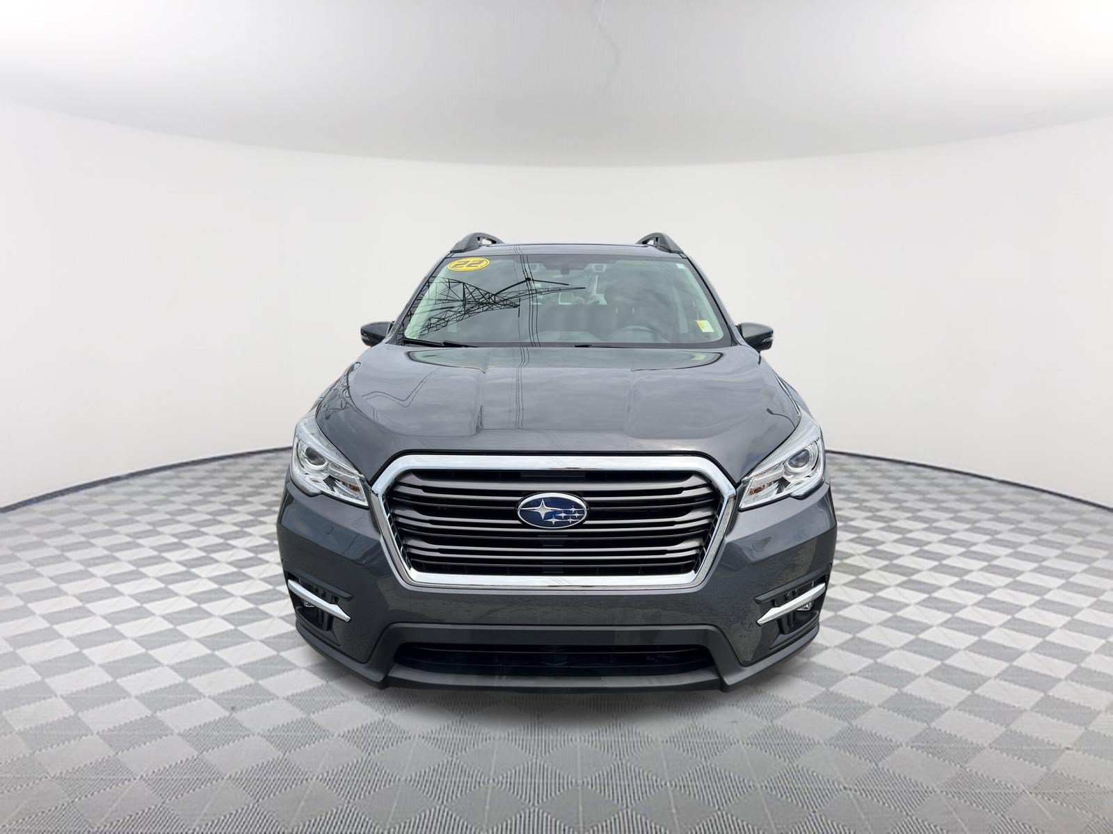 Used 2022 Subaru Ascent Limited w/ Technology Package AWD/4WD image 2