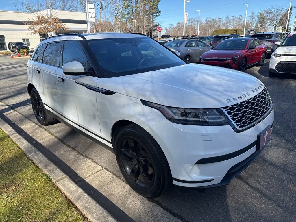 Used 2018 Land Rover Range Rover Velar S image 3