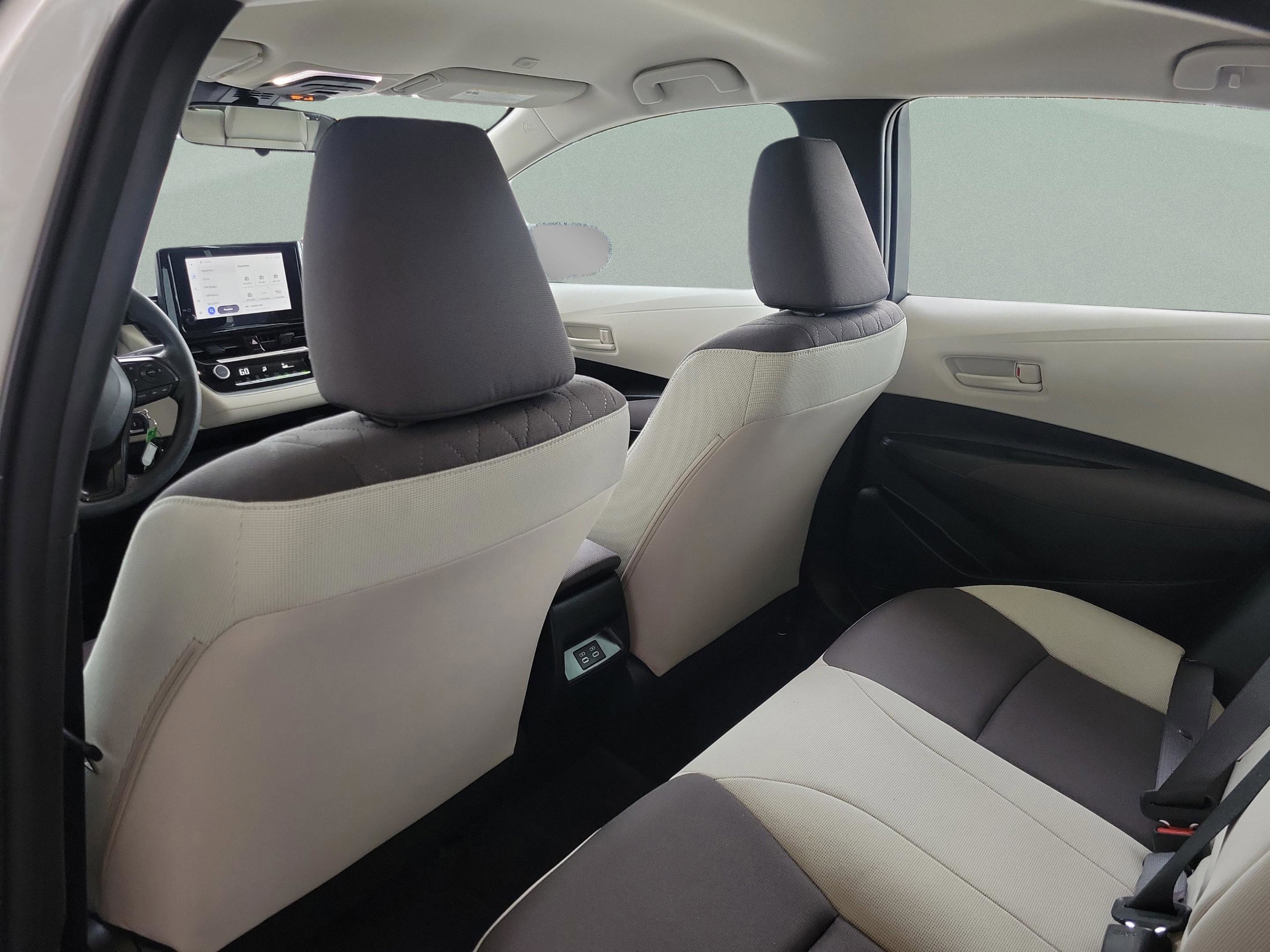 Used 2024 Toyota Corolla LE image 12