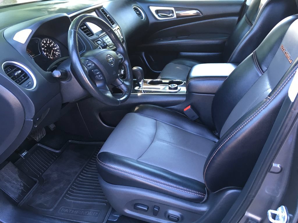 Used 2019 Nissan Pathfinder SL AWD/4WD image 19