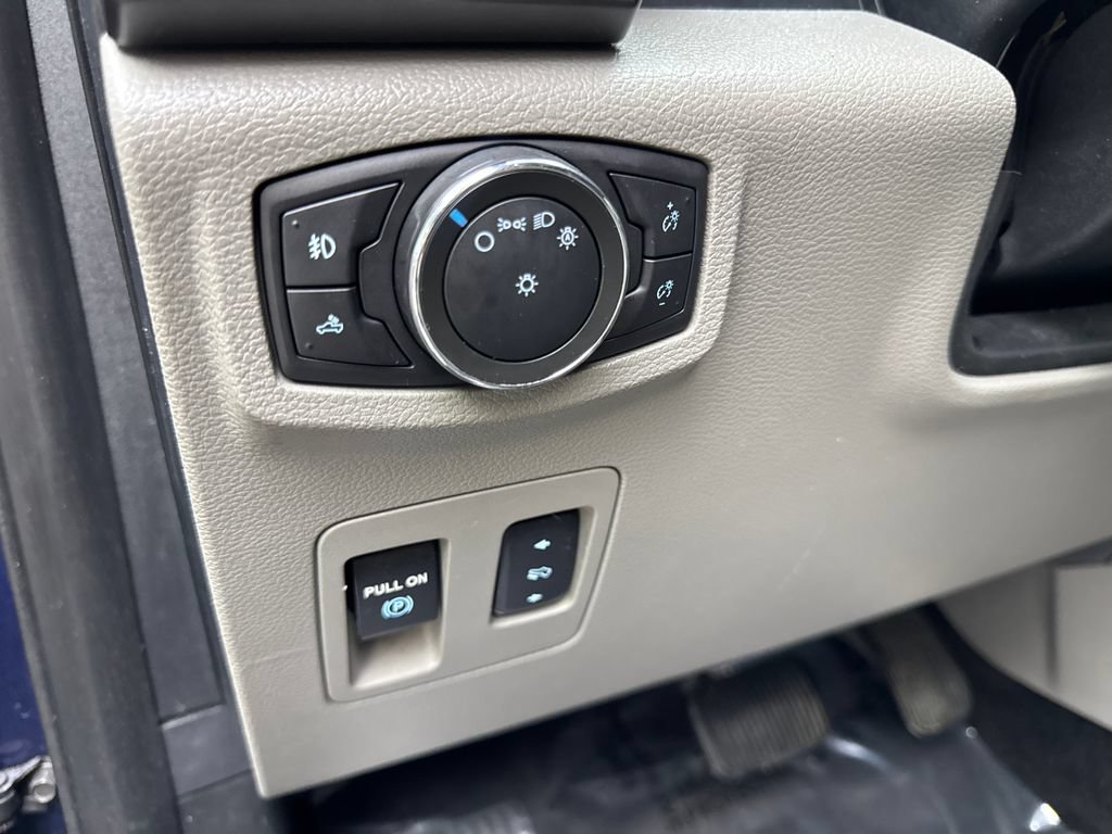 Used 2016 Ford F150 XLT w/ Equipment Group 302A Luxury RWD image 55