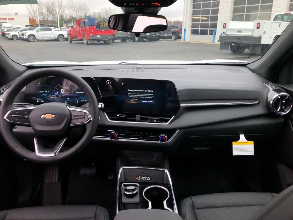 New 2026 Chevrolet Equinox LT w/ Convenience Package II image 11