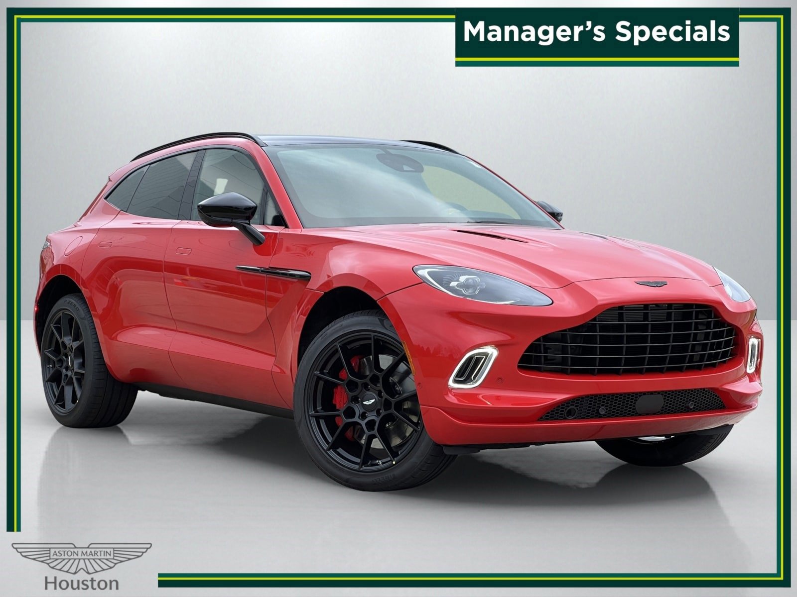 Used 2023 Aston Martin DBX image 1