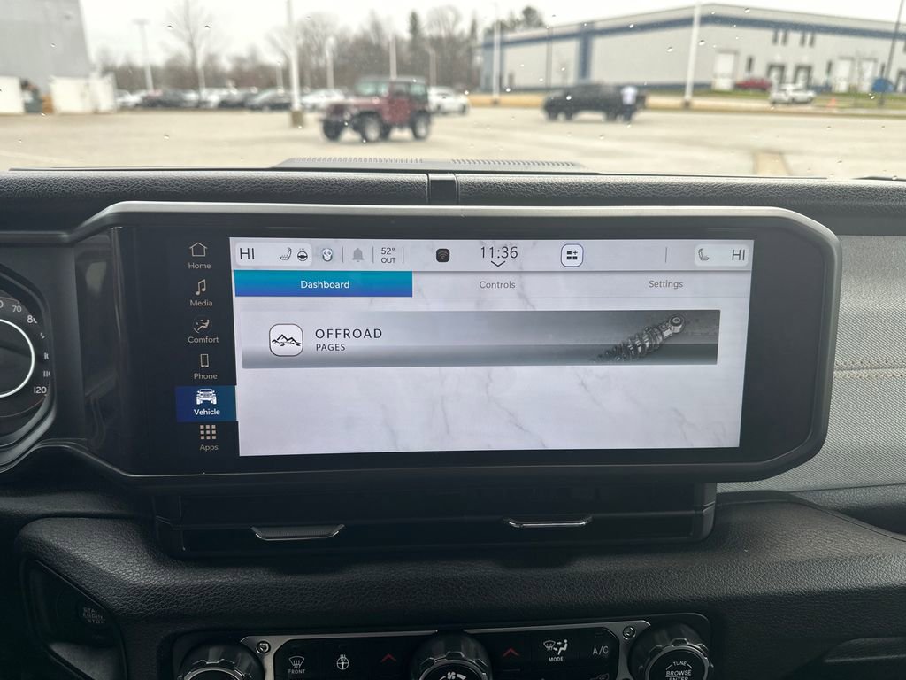 Used 2024 Jeep Gladiator Sport image 13