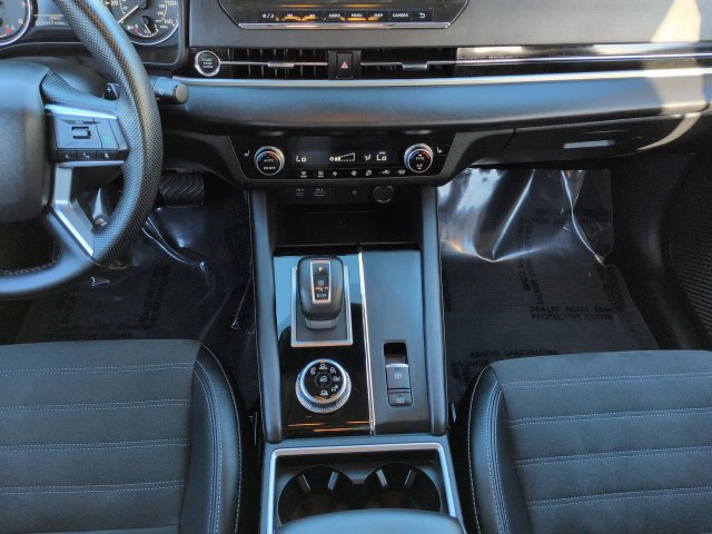 Used 2024 Mitsubishi Outlander SE AWD/4WD image 18