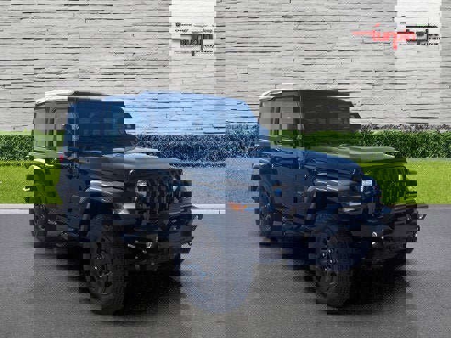 Used 2022 Jeep Wrangler Sport image 7