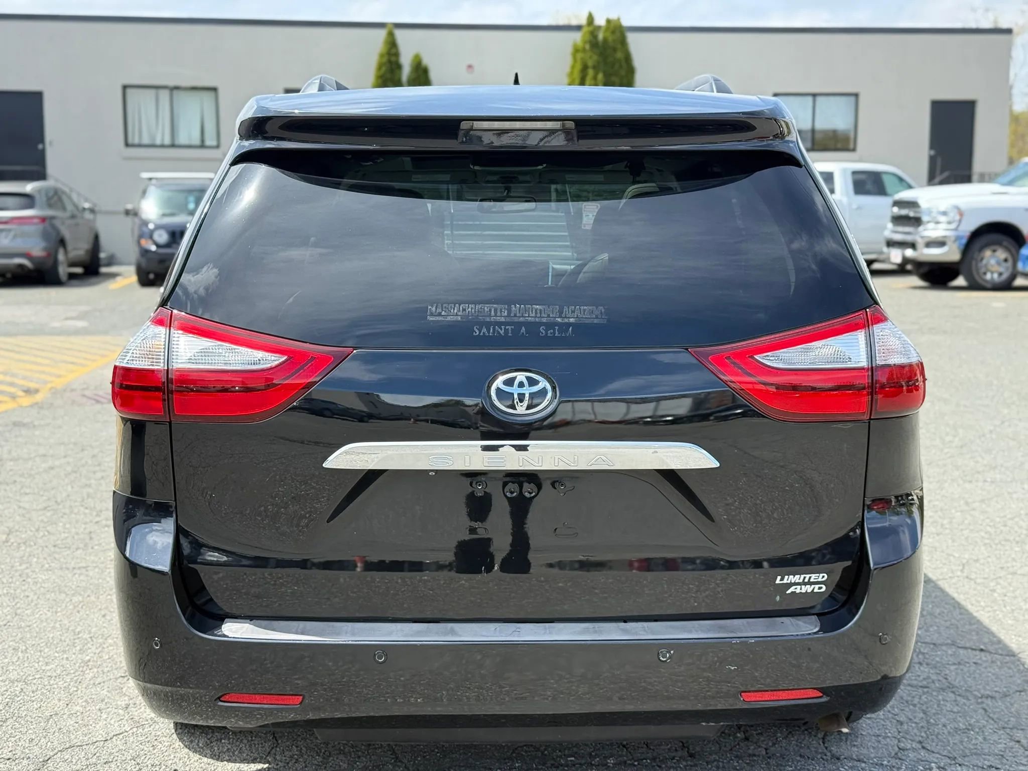 Used 2015 Toyota Sienna Limited AWD/4WD image 6