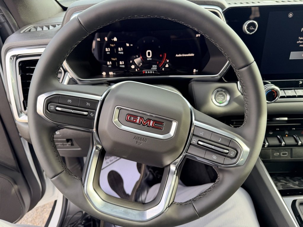 New 2026 GMC Canyon Elevation w/ Convenience Package image 16