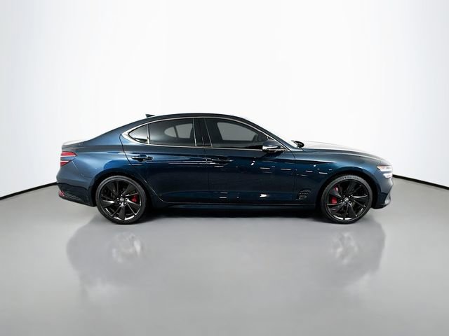 Used 2023 Genesis G70 3.3T w/ Sport Prestige Package image 7