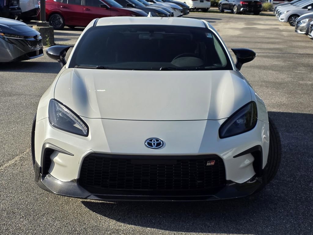 Used 2022 Toyota GR86 Premium RWD image 3