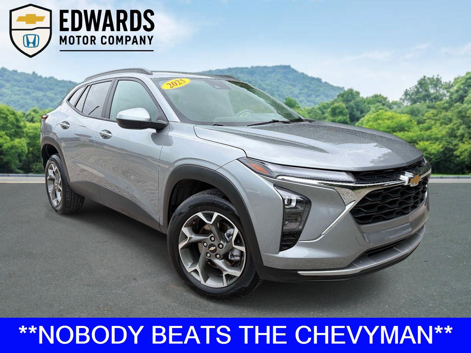 Used 2025 Chevrolet Trax LT w/ LT Convenience Package
