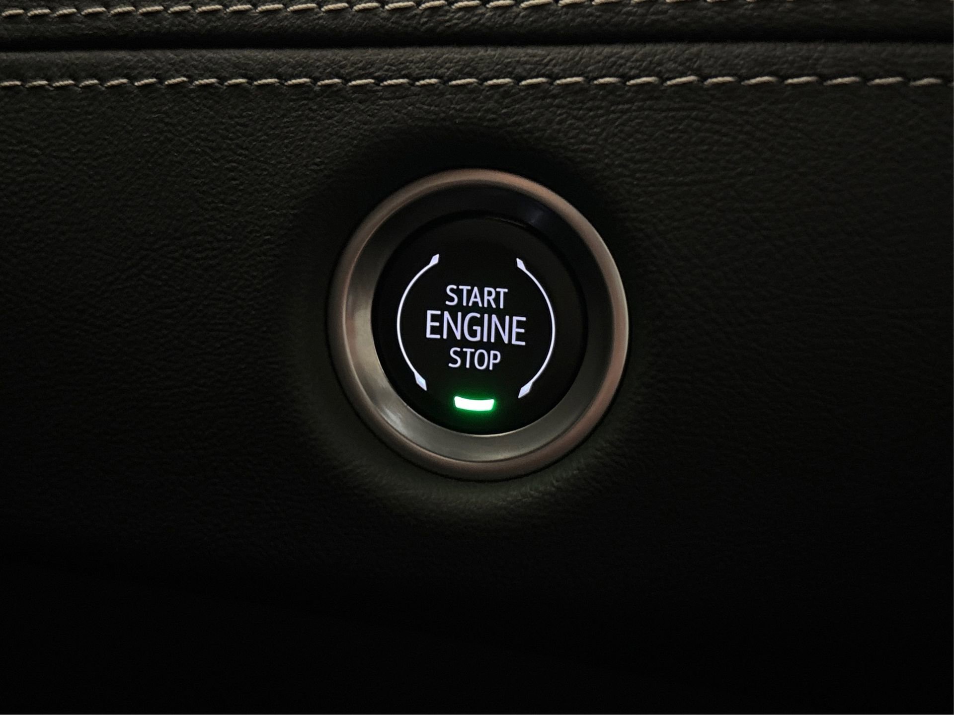 New 2025 Cadillac Escalade ESV Sport w/ LPO, ONYX Package image 27