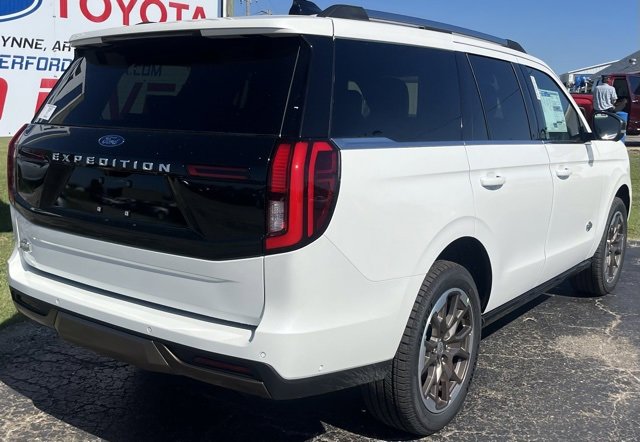 New 2025 Ford Expedition King Ranch image 8