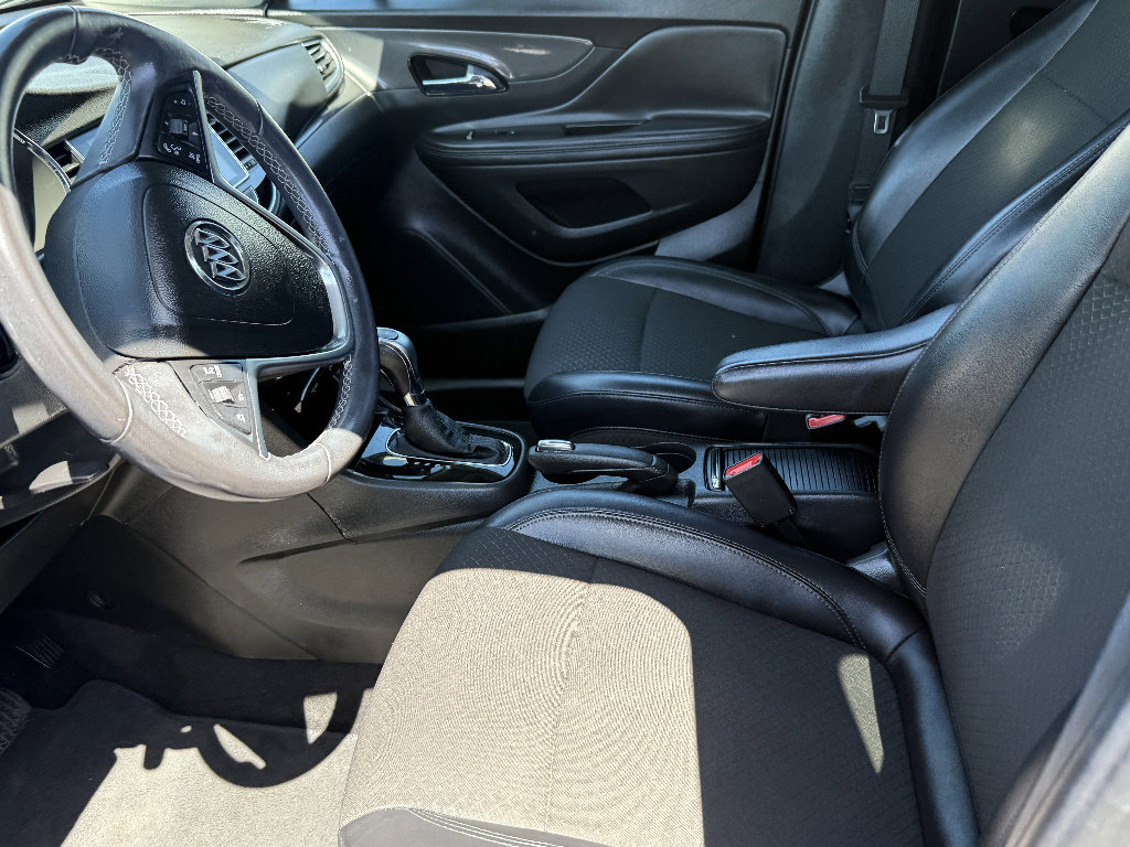 Used 2020 Buick Encore Preferred w/ Safety Package FWD image 10