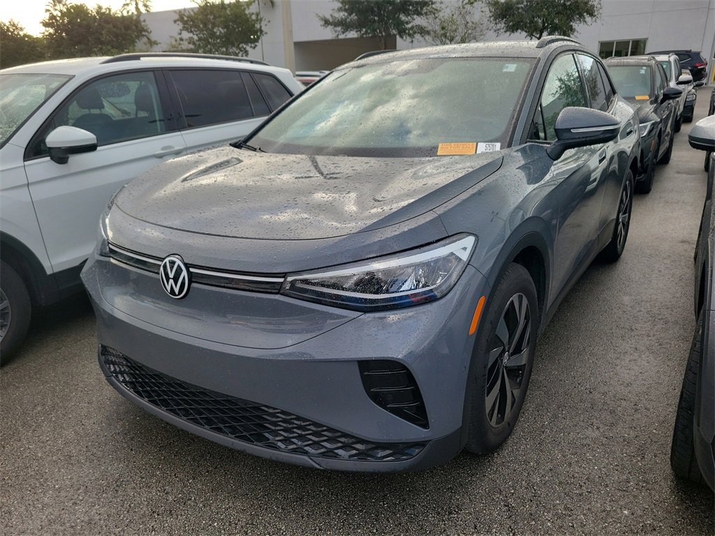 Used 2024 Volkswagen ID.4 2WD image 2