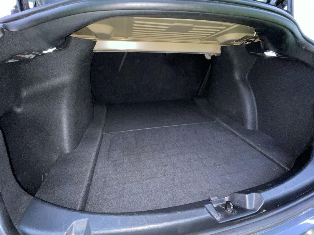 Used 2020 Tesla Model 3 Performance image 28