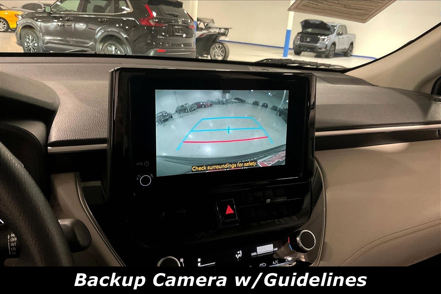 Used 2025 Toyota Corolla Cross L image 15