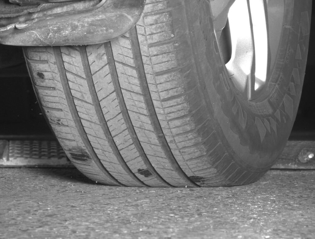 Used 2020 Chevrolet Traverse LT image 34