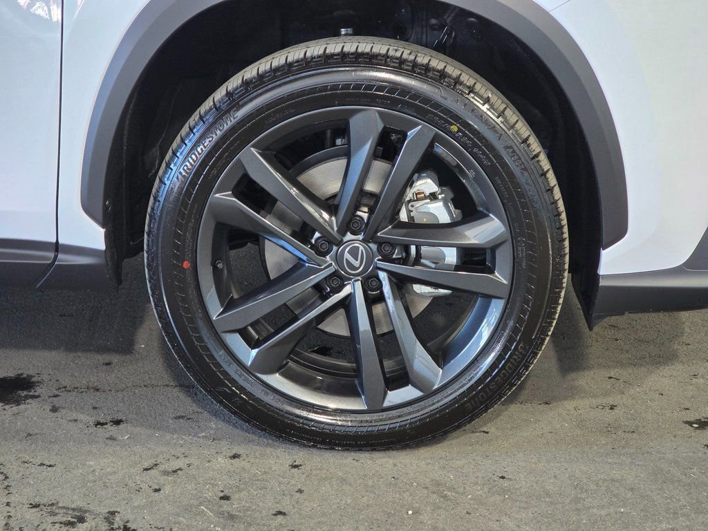 New 2026 Lexus NX 350h FWD w/ Premium image 4