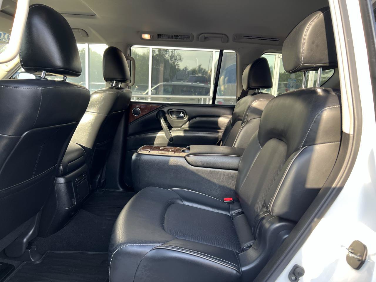 Used 2019 INFINITI QX80 Luxe w/ 22" Wheel Package AWD/4WD image 12
