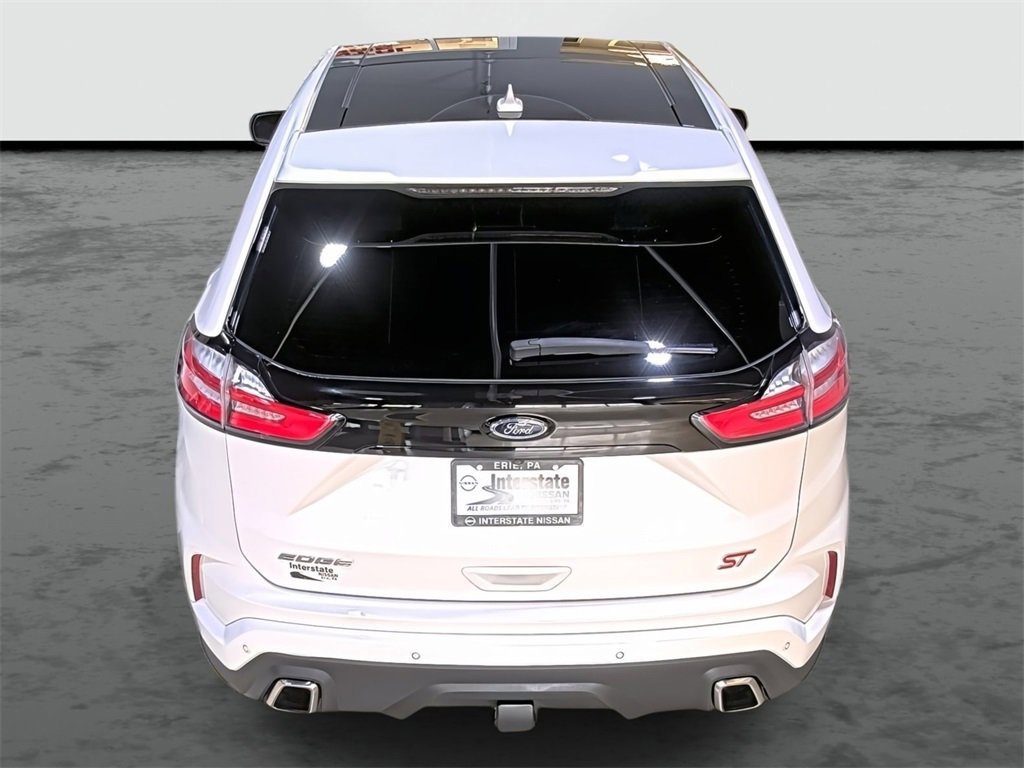 Used 2019 Ford Edge ST w/ Equipment Group 401A image 3