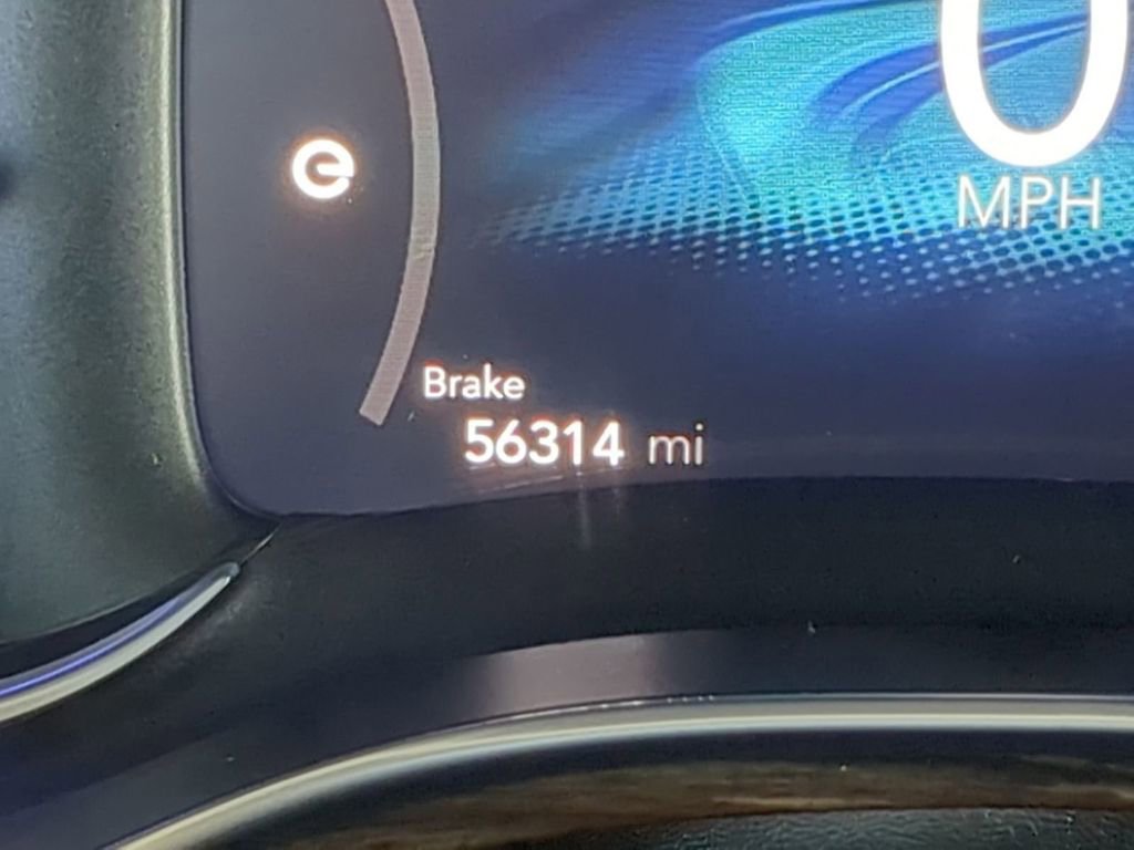 Used 2023 Chrysler Pacifica Limited image 14