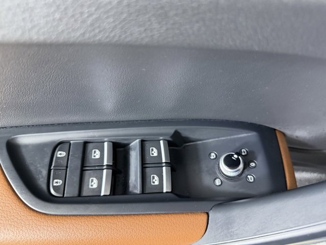 Certified 2023 Audi Q5 2.0T Premium w/ Convenience Package image 19