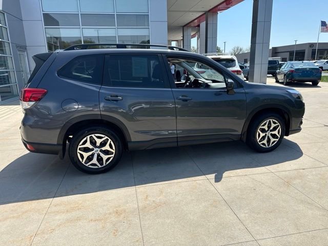 Used 2024 Subaru Forester Premium AWD/4WD image 8