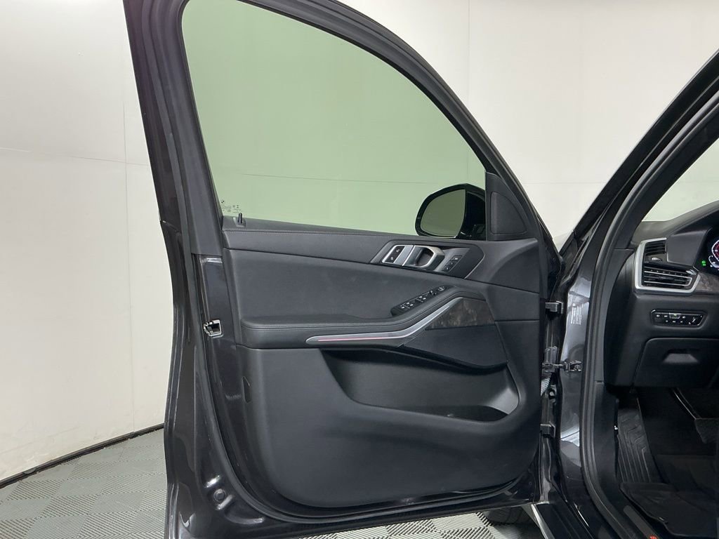 Certified 2021 BMW X5 sDrive40i w/ Convenience Package image 20