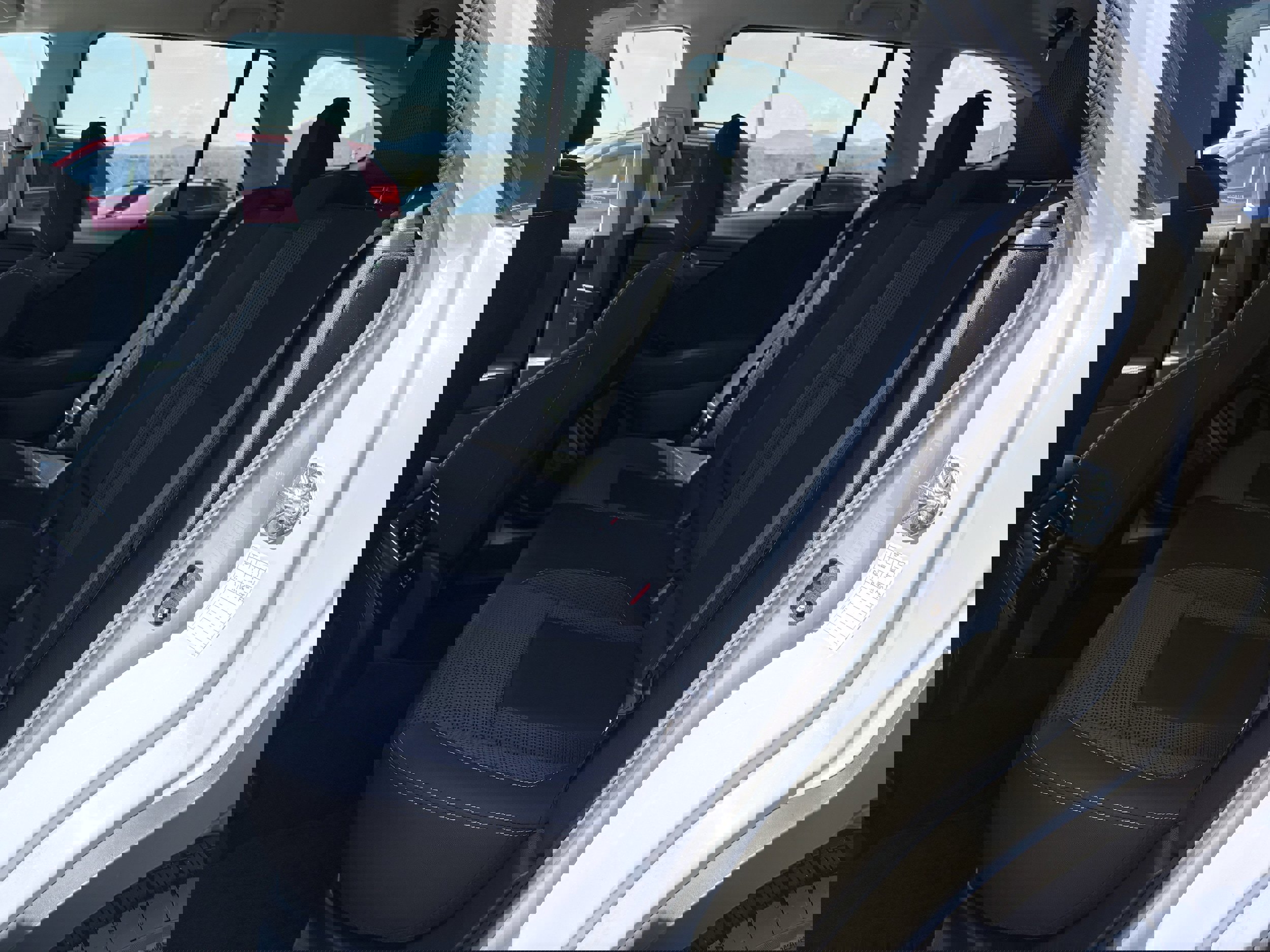 Certified 2025 Subaru Outback Premium image 32