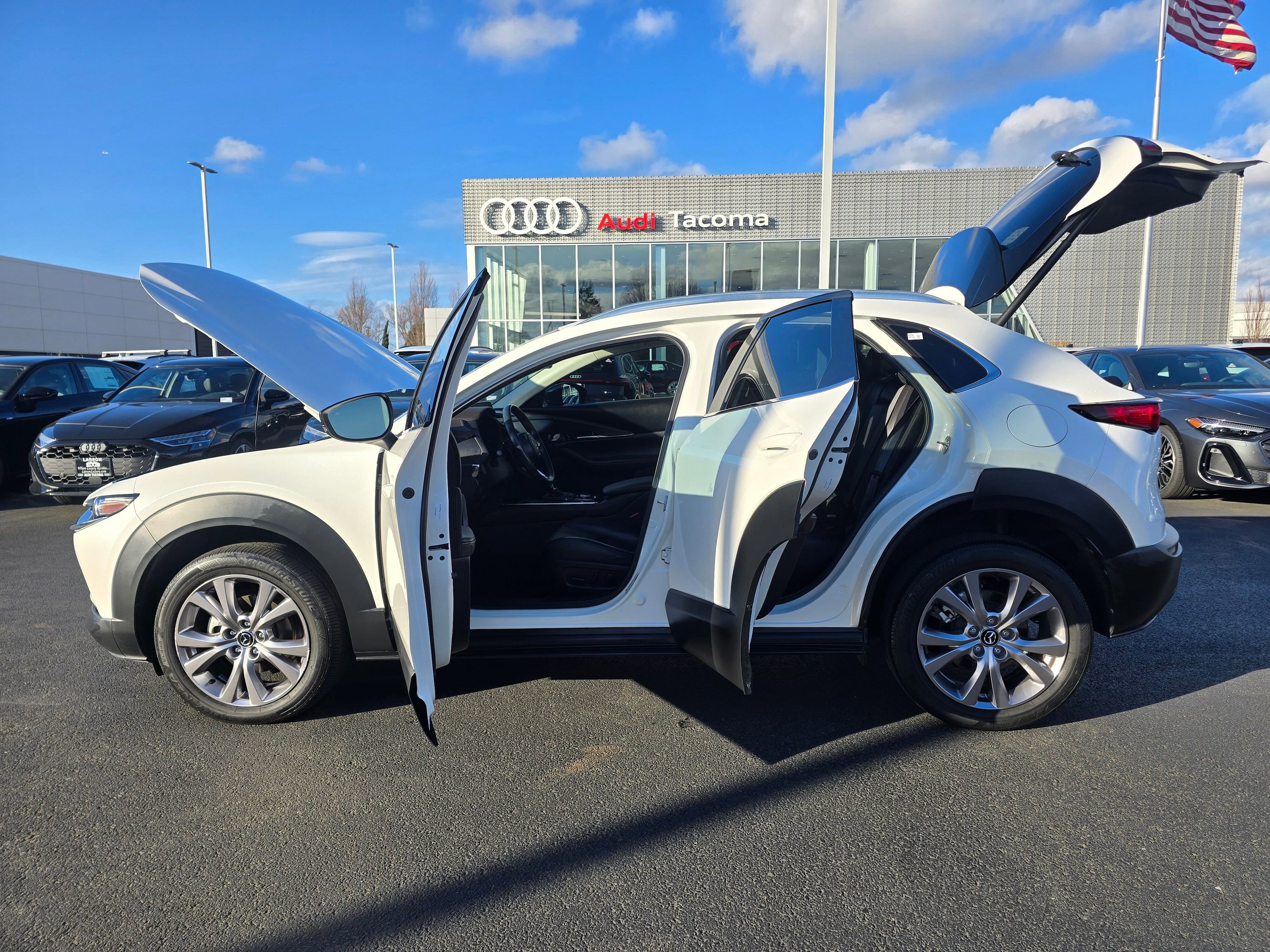 Used 2021 MAZDA CX-30 2.5 Turbo w/ Premium Package image 12