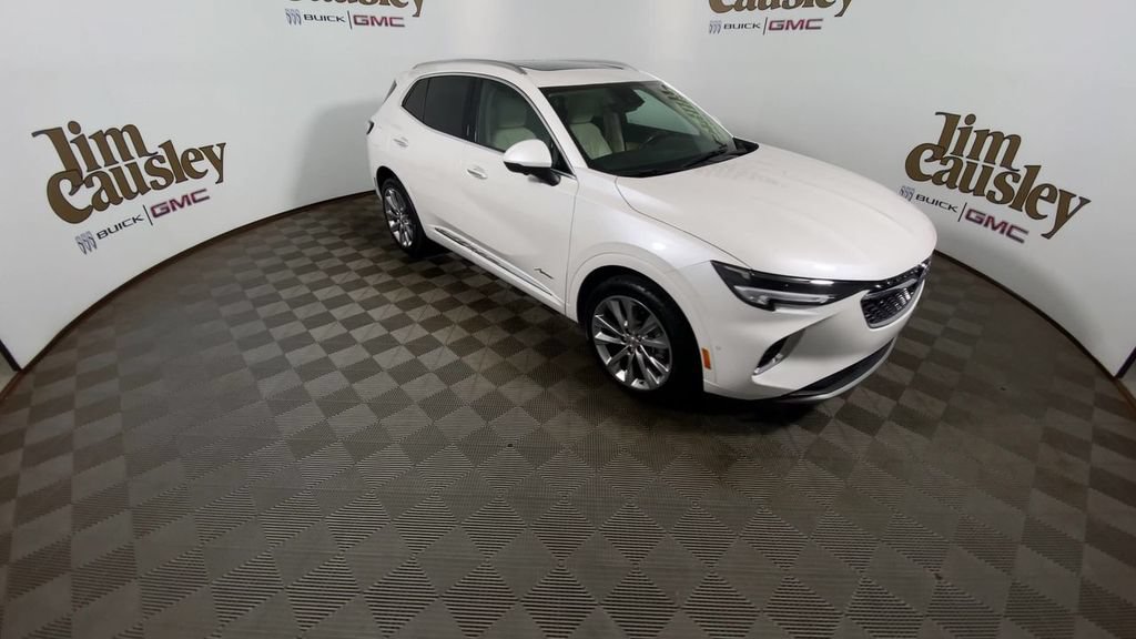 Used 2023 Buick Envision Avenir AWD/4WD image 2