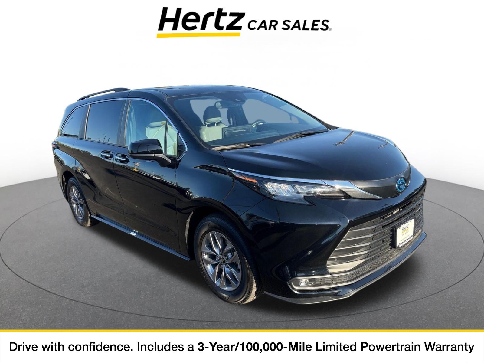 Used 2025 Toyota Sienna XLE