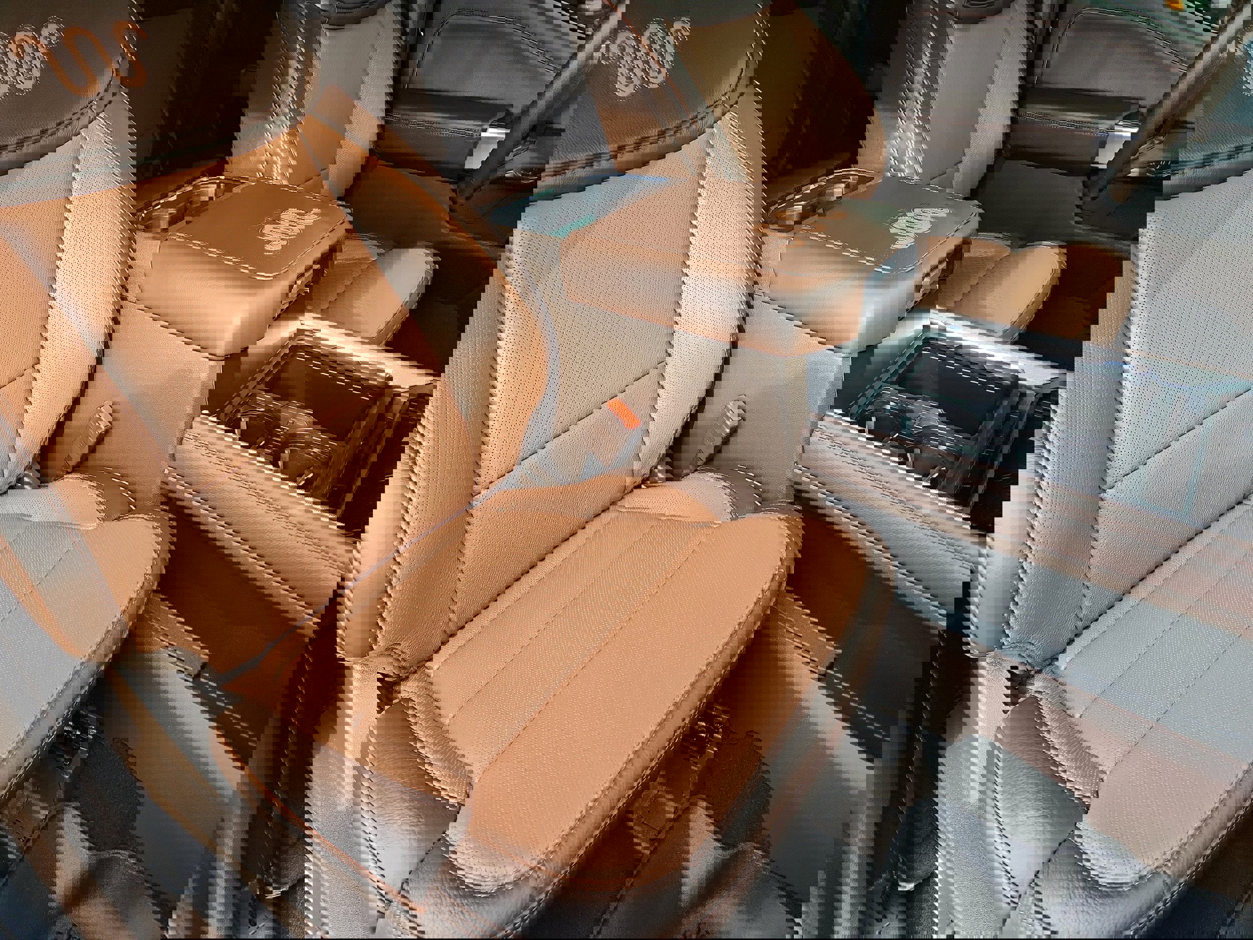 Used 2024 Ford F250 King Ranch image 14