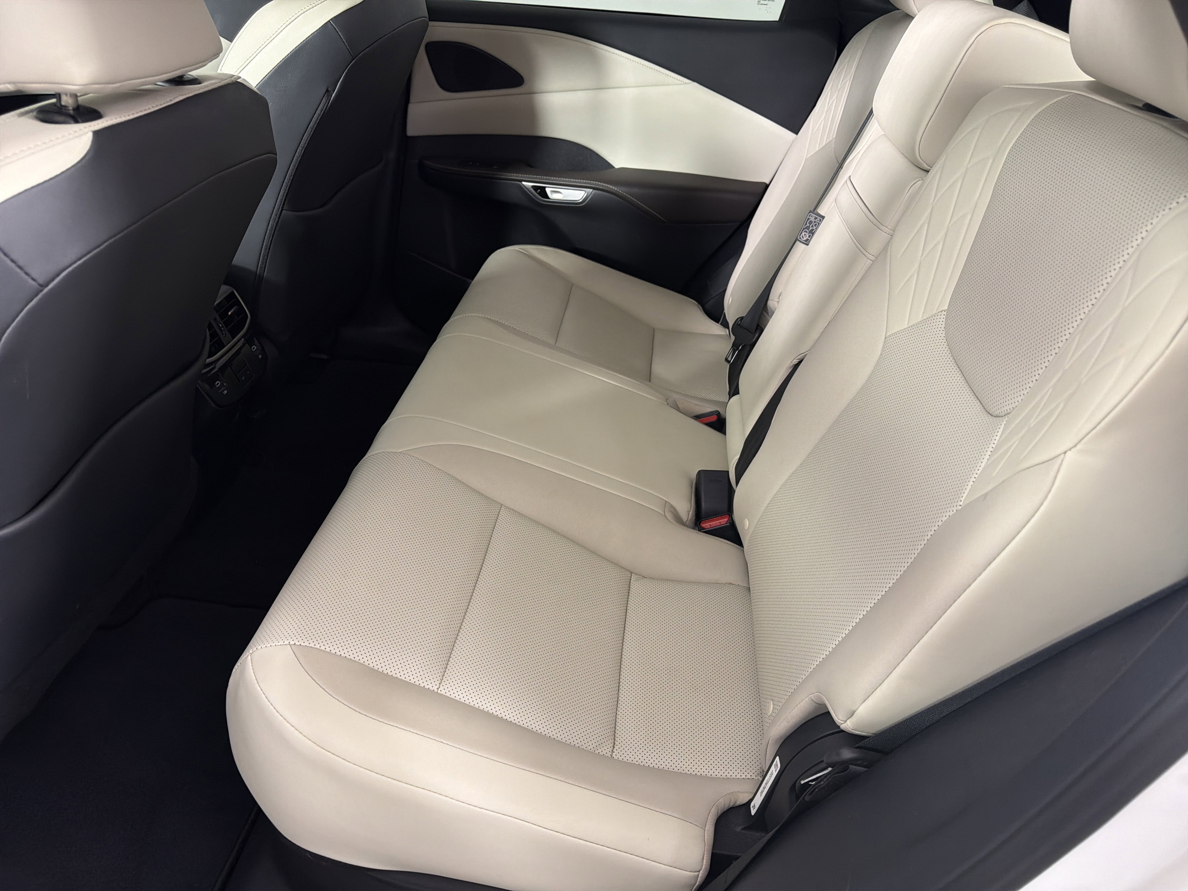 Used 2024 Lexus RX 350 AWD w/ Technology Package image 19