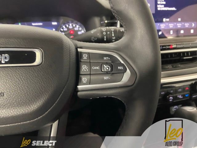 Used 2023 Jeep Compass Limited AWD/4WD image 24