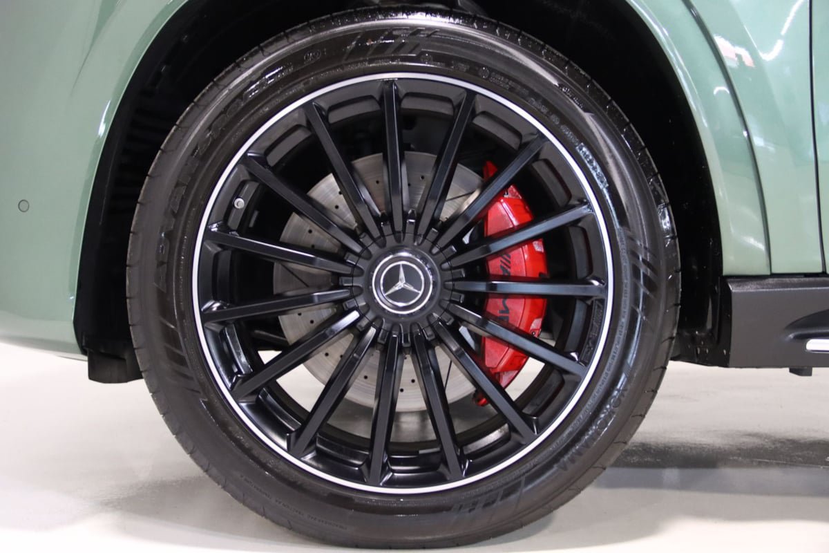 Used 2026 Mercedes-Benz GLS 63 AMG 4MATIC image 93