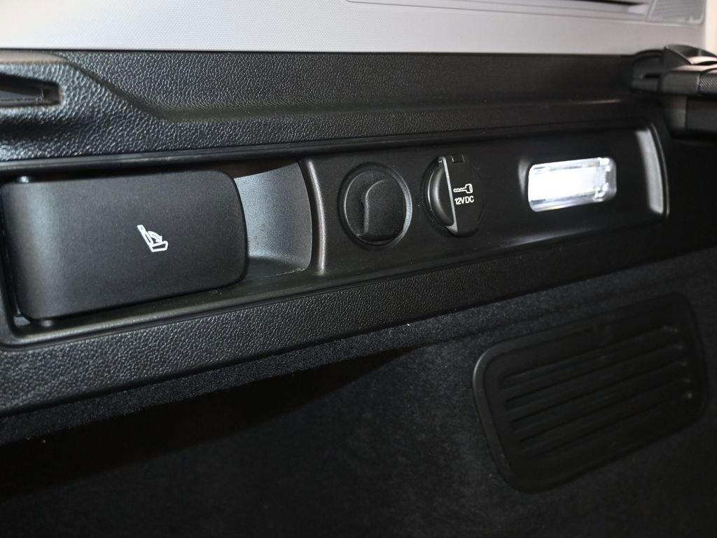 Used 2019 Alfa Romeo Stelvio w/ Nero Edizione image 38