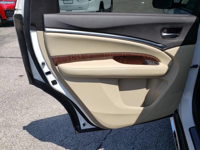 Used 2017 Acura MDX w/ Technology Package AWD/4WD image 15