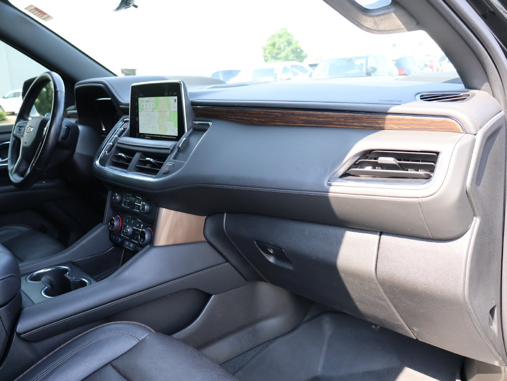 Used 2023 Chevrolet Tahoe High Country AWD/4WD image 11