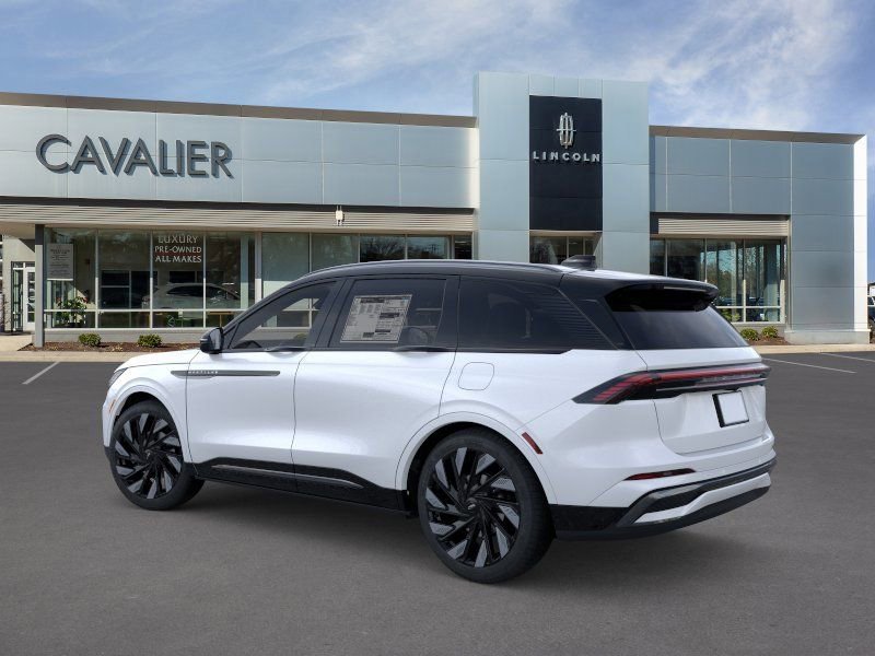 New 2026 Lincoln Nautilus Reserve w/ Jet Appearance Package image 4