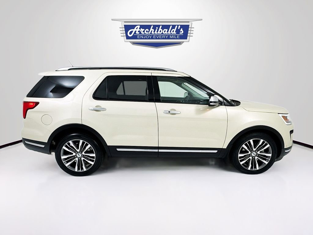 Used 2018 Ford Explorer Platinum AWD/4WD image 9