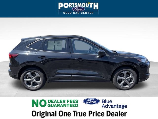Certified 2024 Ford Escape ST-Line Select w/ Tech Pack #2 image 6